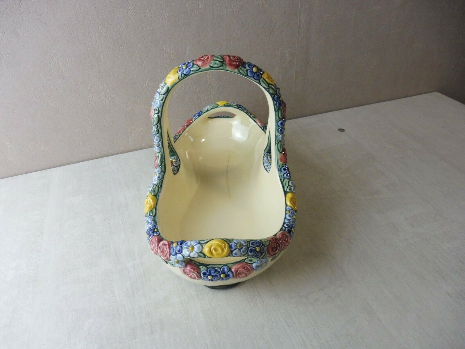 Old basket, Majolica, Karlsruher Majolika, Wilhelm Süs