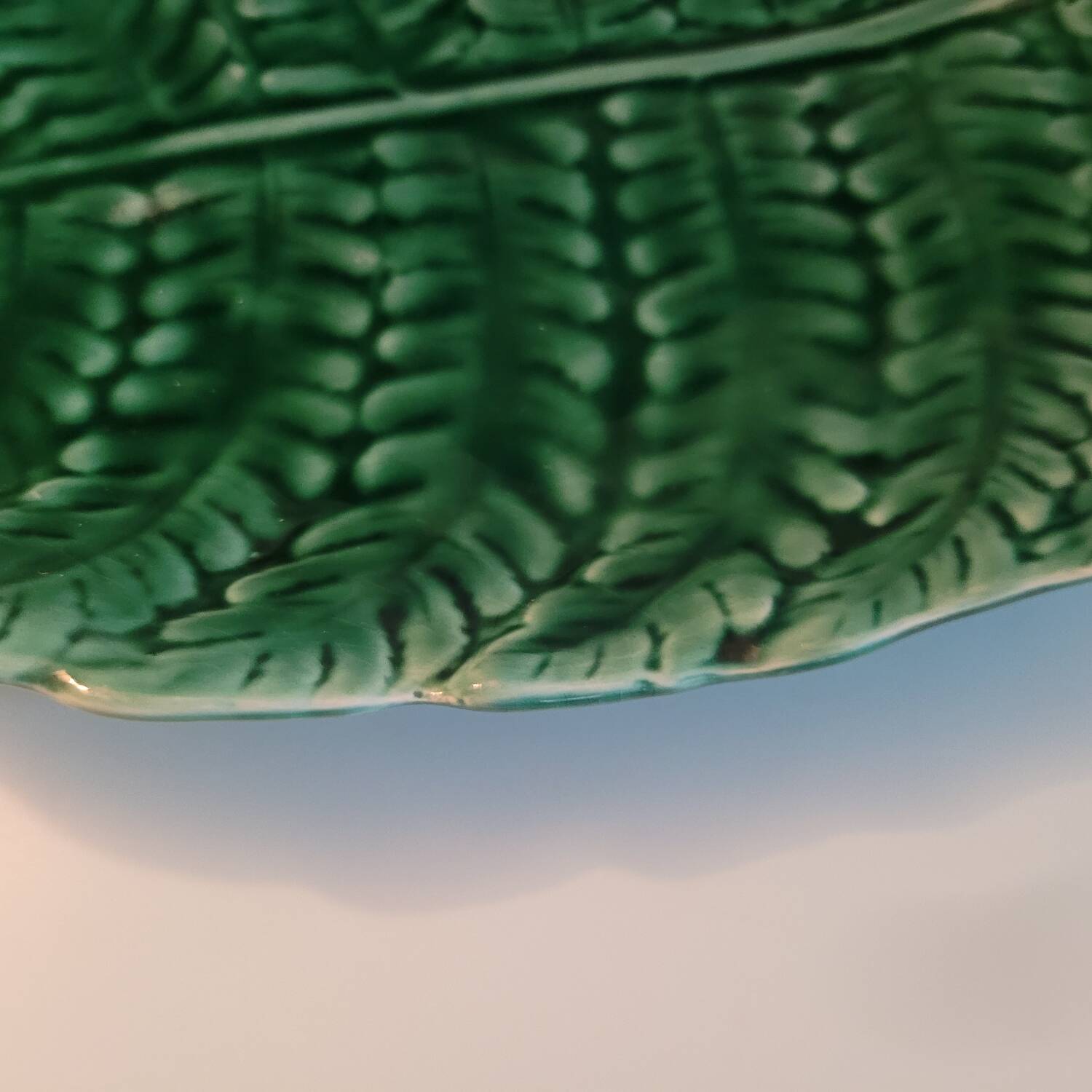 Green earthenware leaf dish – Sarreguemines France, circa 1955