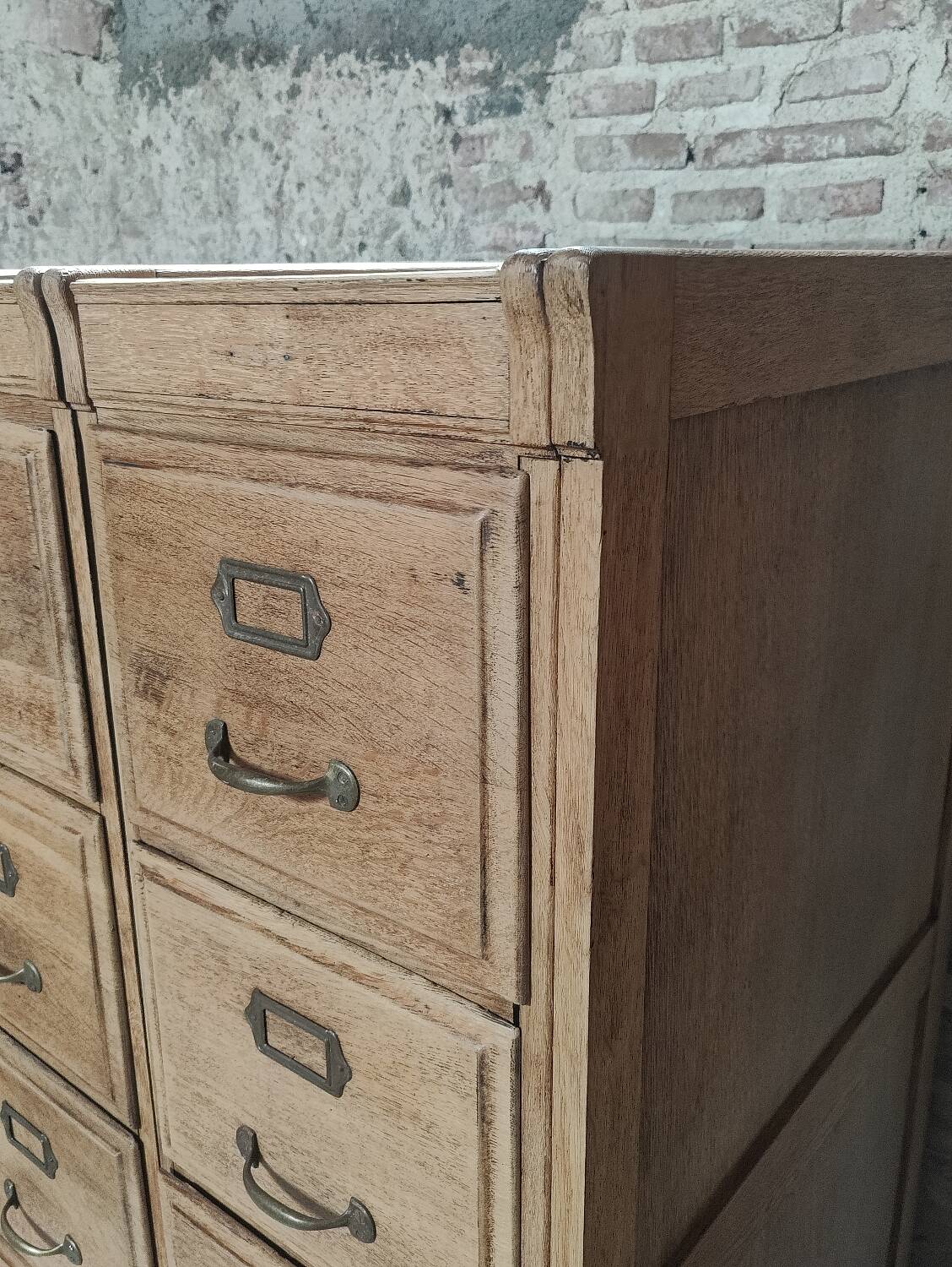 Ancien classeur a tiroirs en chene