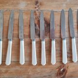 Setvde 12 knives in bakelite and stainless steel