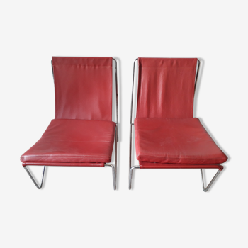 Fauteuils simili rouge Bachelor par Verner Panton édition Fritz Hansen 1953