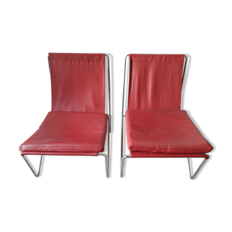 Fauteuils simili rouge Bachelor par Verner Panton édition Fritz Hansen 1953