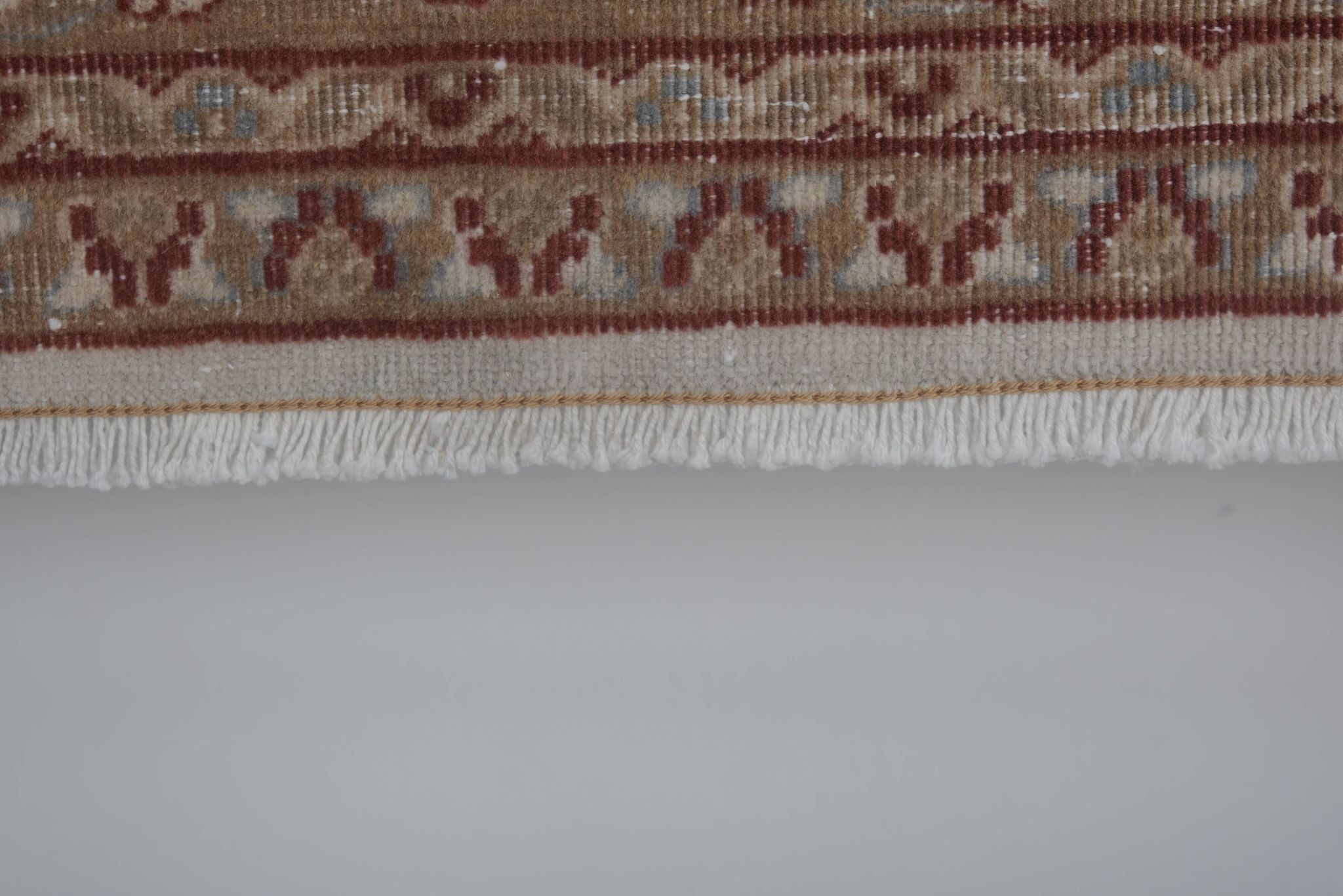 Mid-Century Modern Anatolia Faded Colors Low Pile Rug with Medallion 2'10" X 5'
