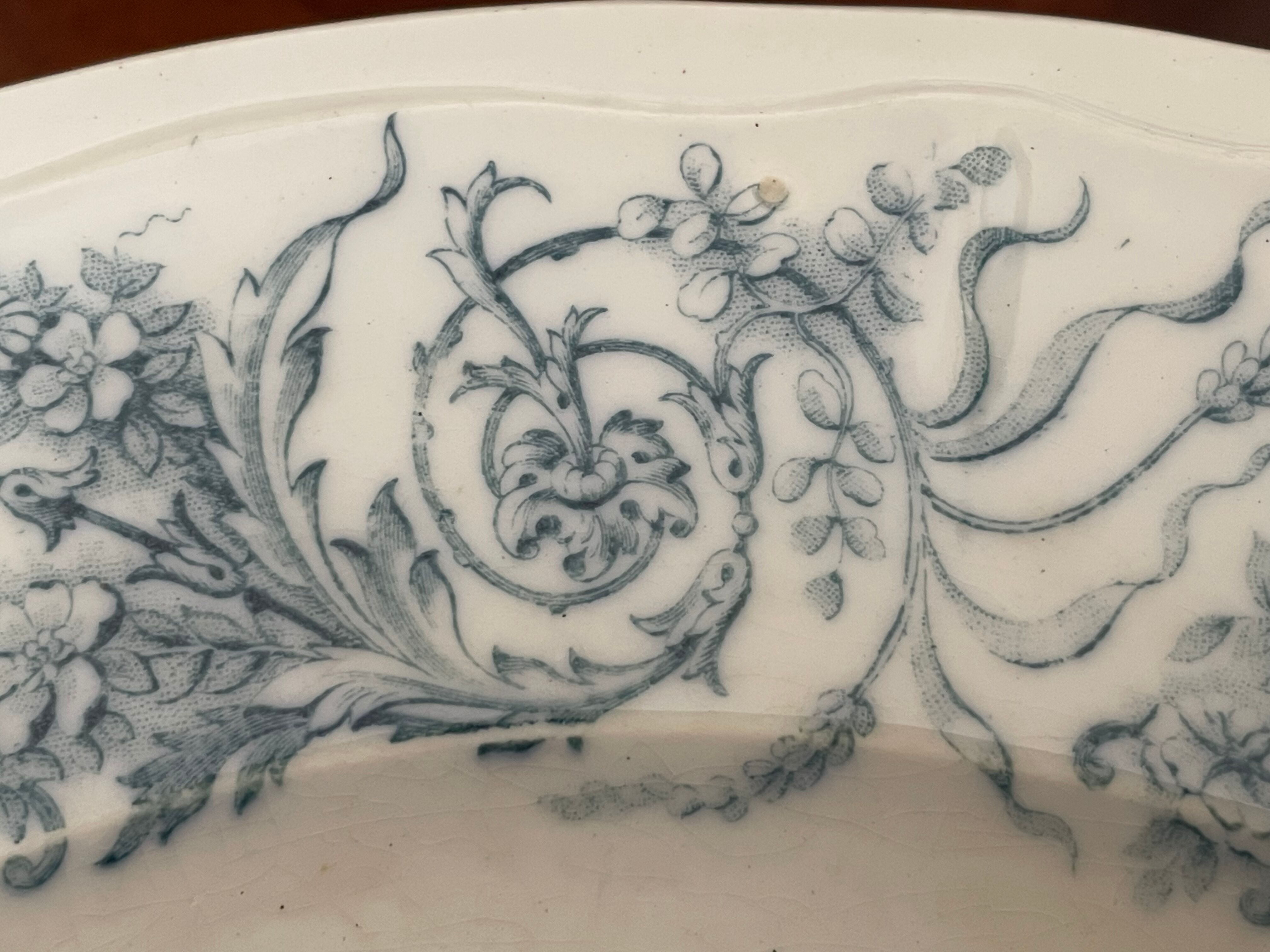 8 St Amand and Hamage iron earth plates