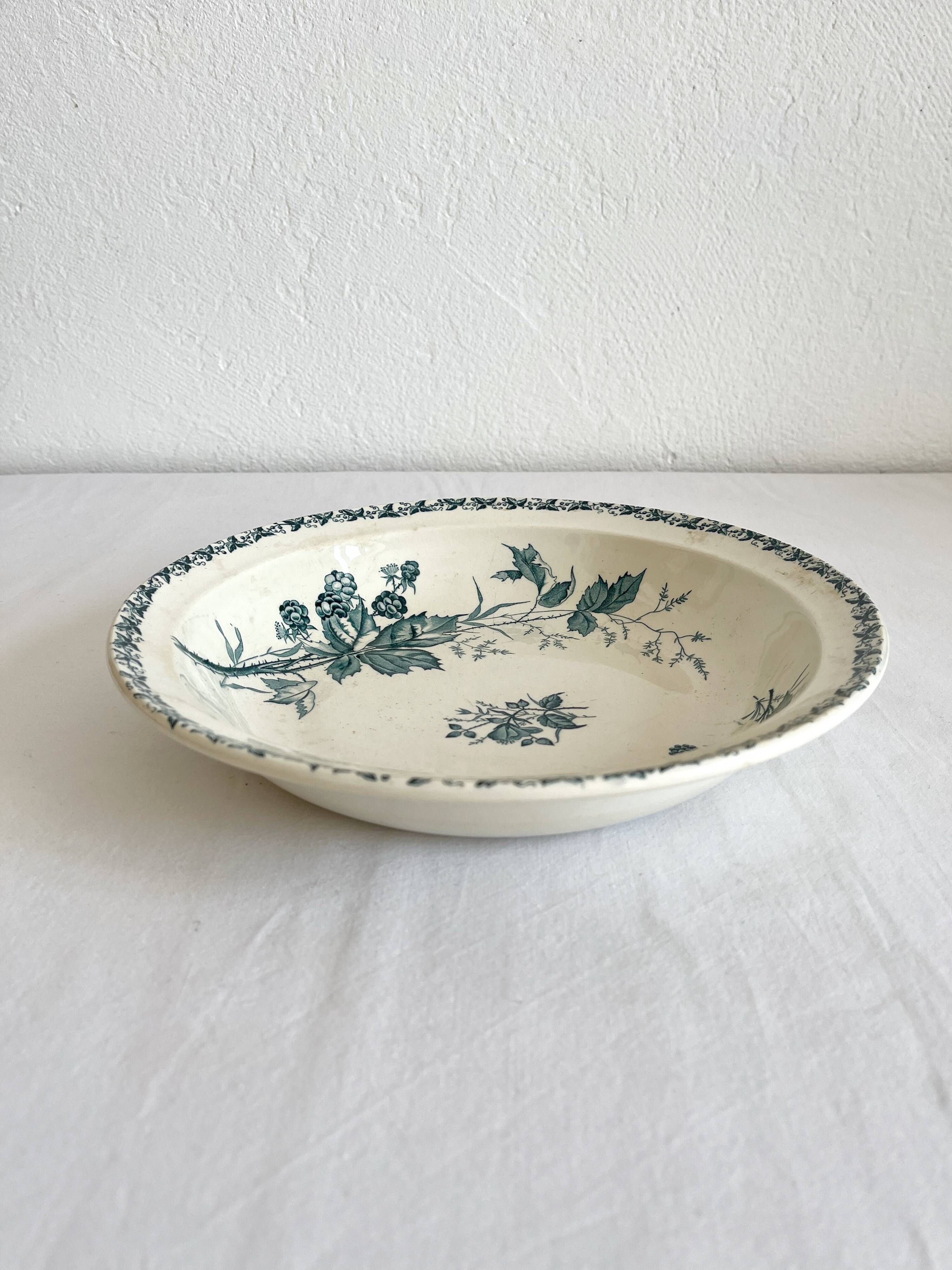 Deep ironstone dish, Mûre, Badonviller, circa 1900