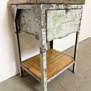 Commode en fer industriel gris, années 1950