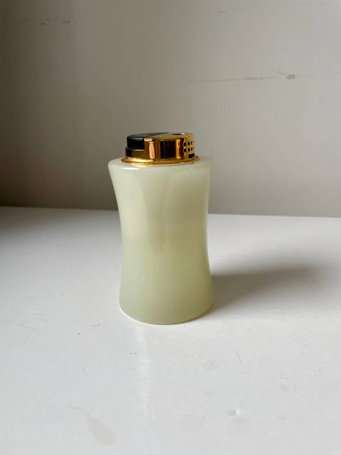 Vintage KOEI  Japan Unitron Table lighter in Onyx Marble
