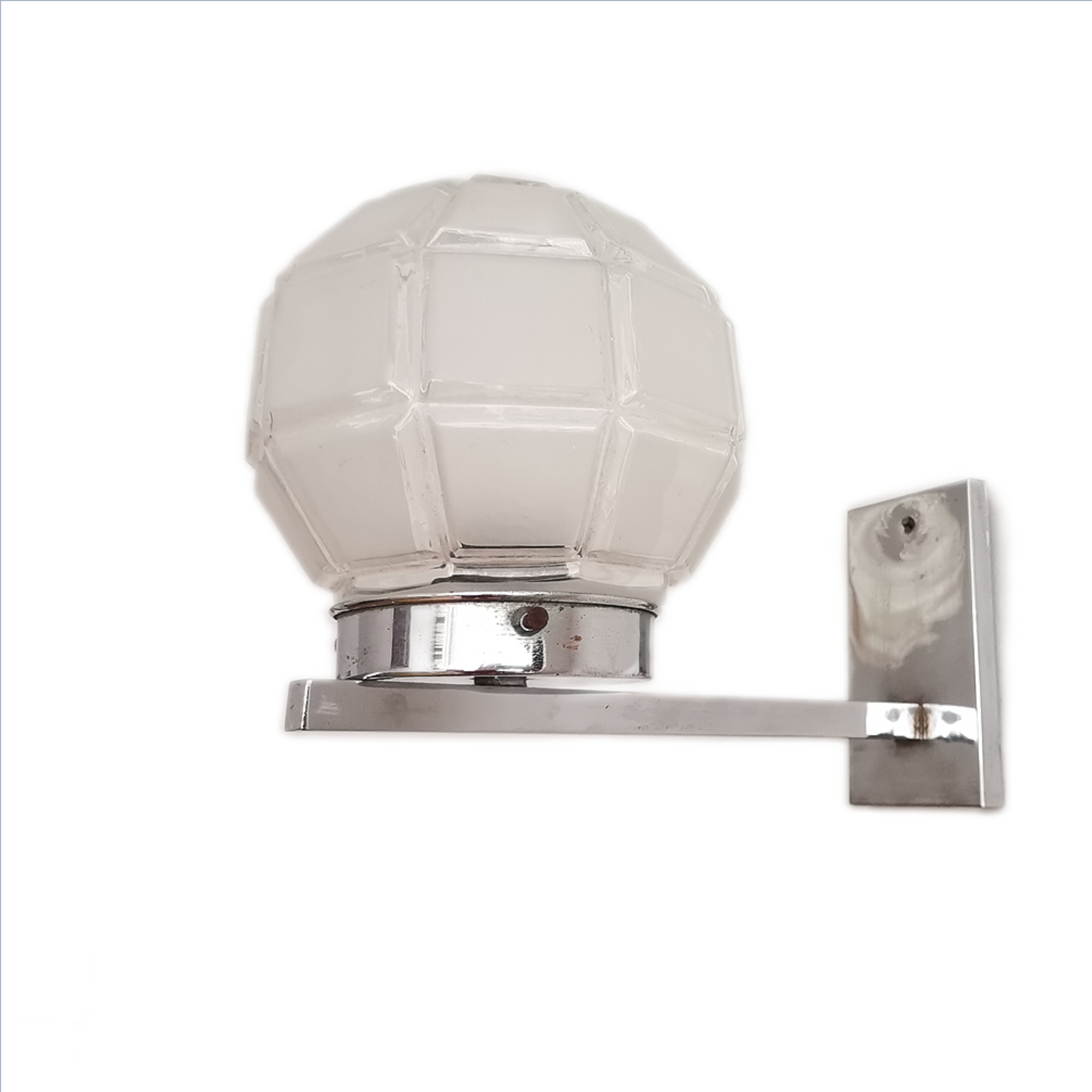 Lampe murale art déco chrome et verre dépoli