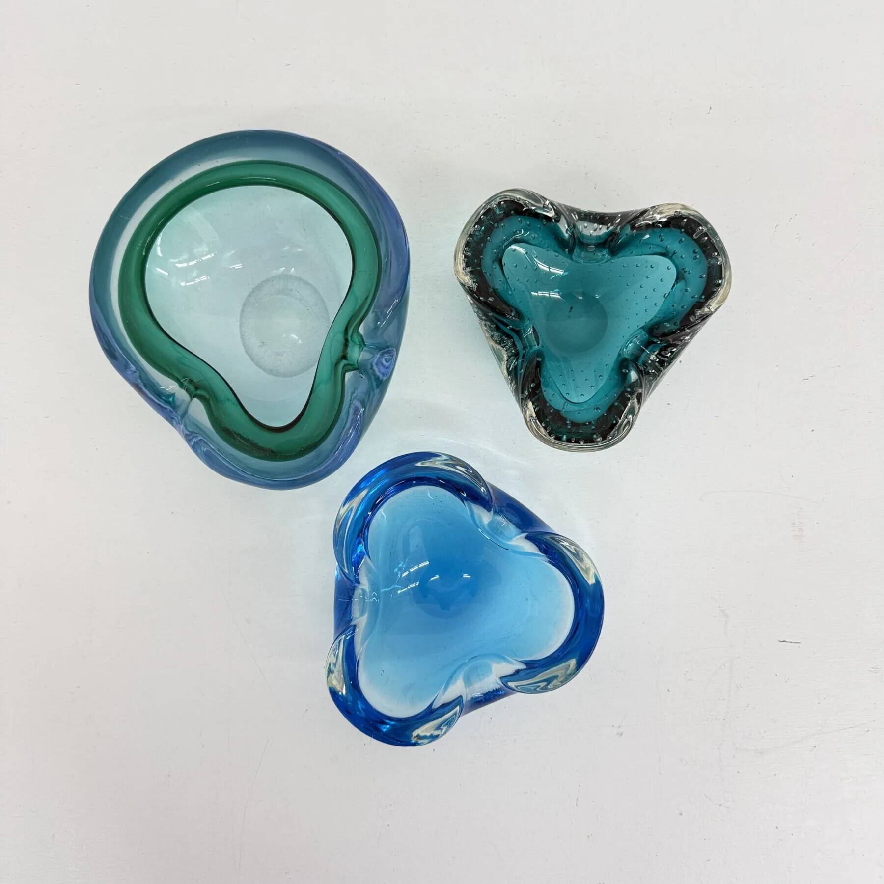 Mid-century design set of 6 blue Murano glass bowls, 1970s
