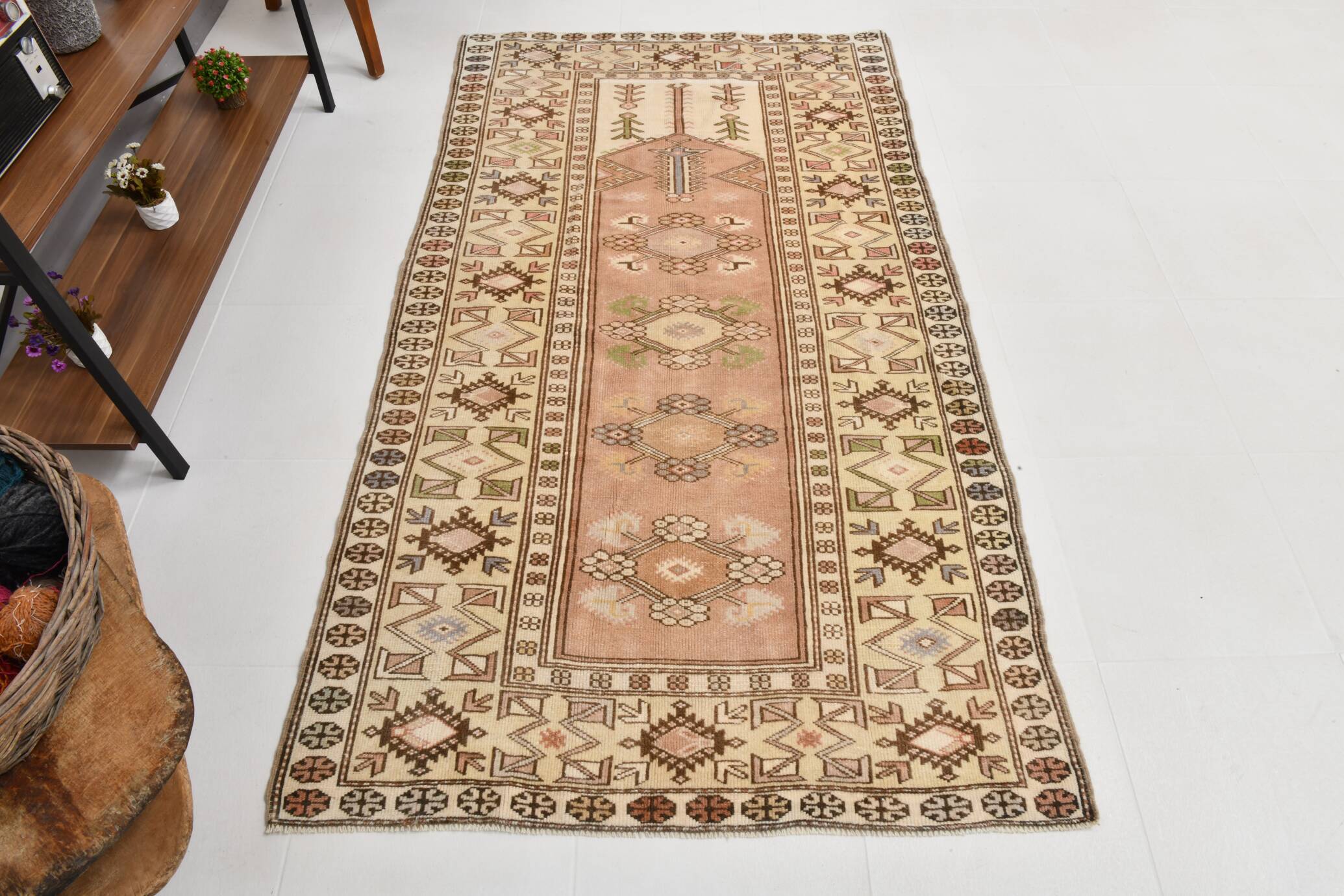 4x7 Cream & Brown Turkish Vintage Rug 120x211Cm SK 22198