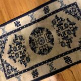 Ancient Chinese Carpet Handmade Peking 67cm x 119cm 1900s