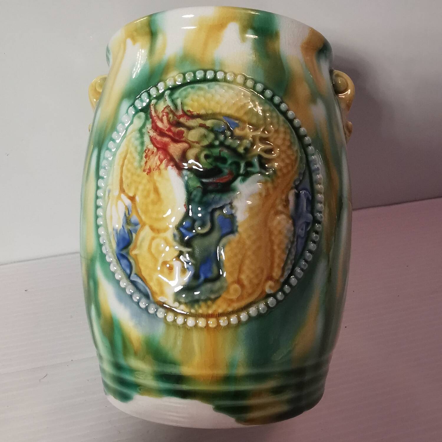 Colorful vintage slip style pot/empty pocket