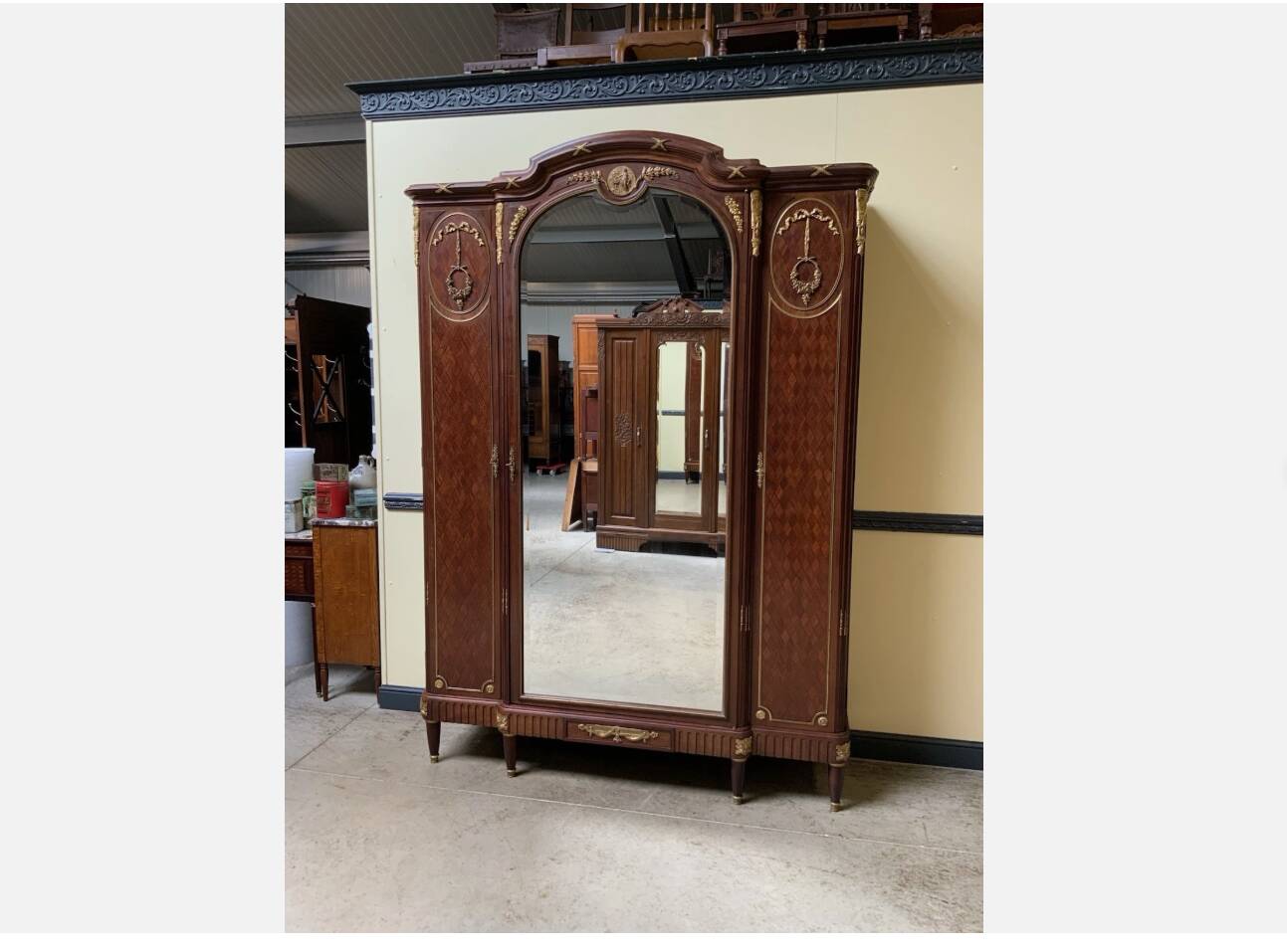 Antique Art Nouveau wardrobe, linen. - fire-gilded bronze