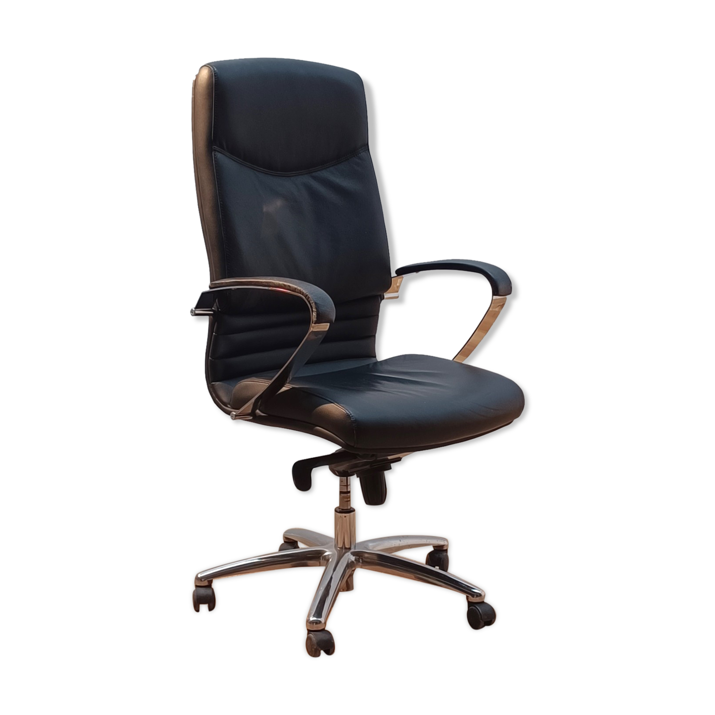 Chaise de direction Chester, Kokoon Design