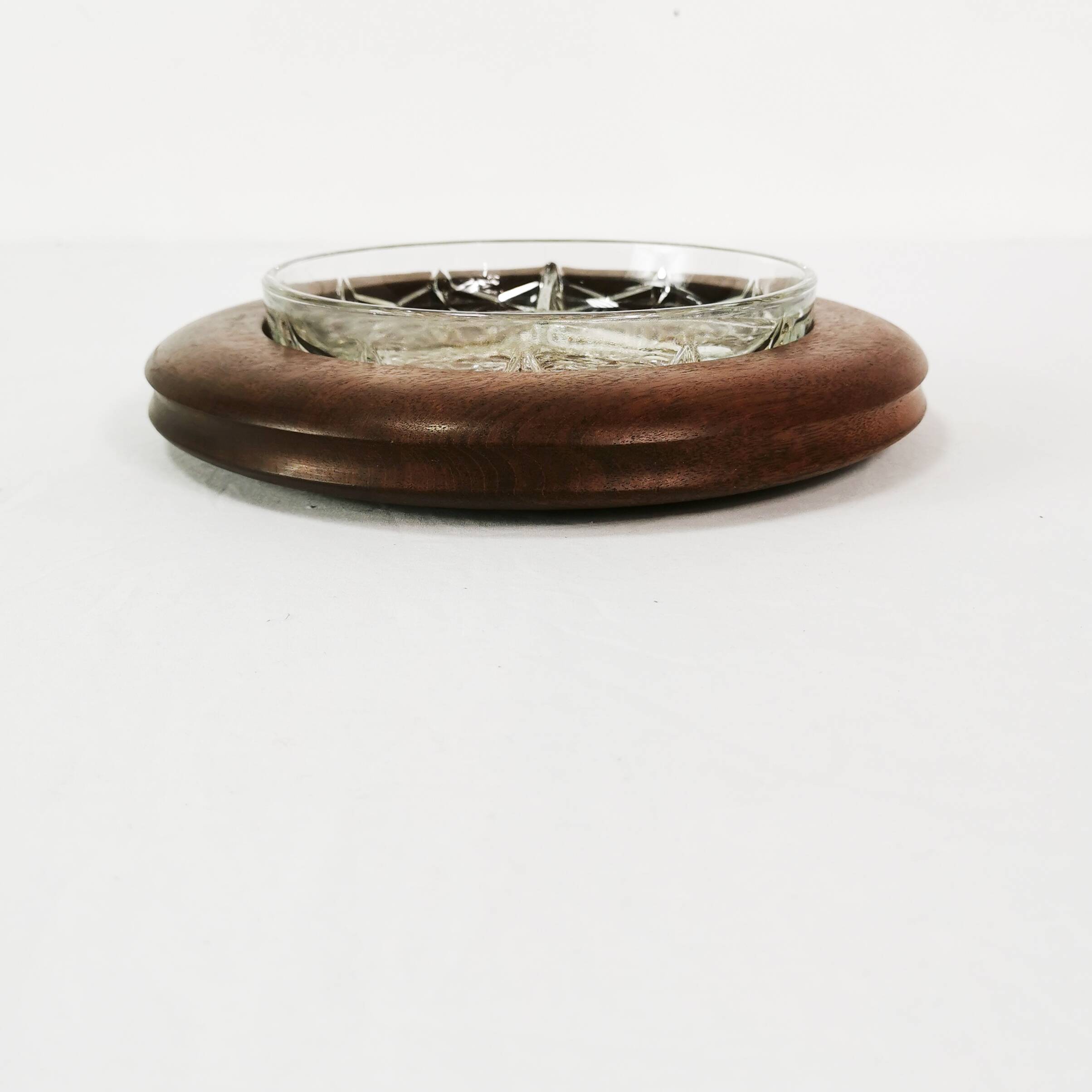 Mid Century teak snack plate, Richard Forgan Bwt, United Kingdom, 1960s.