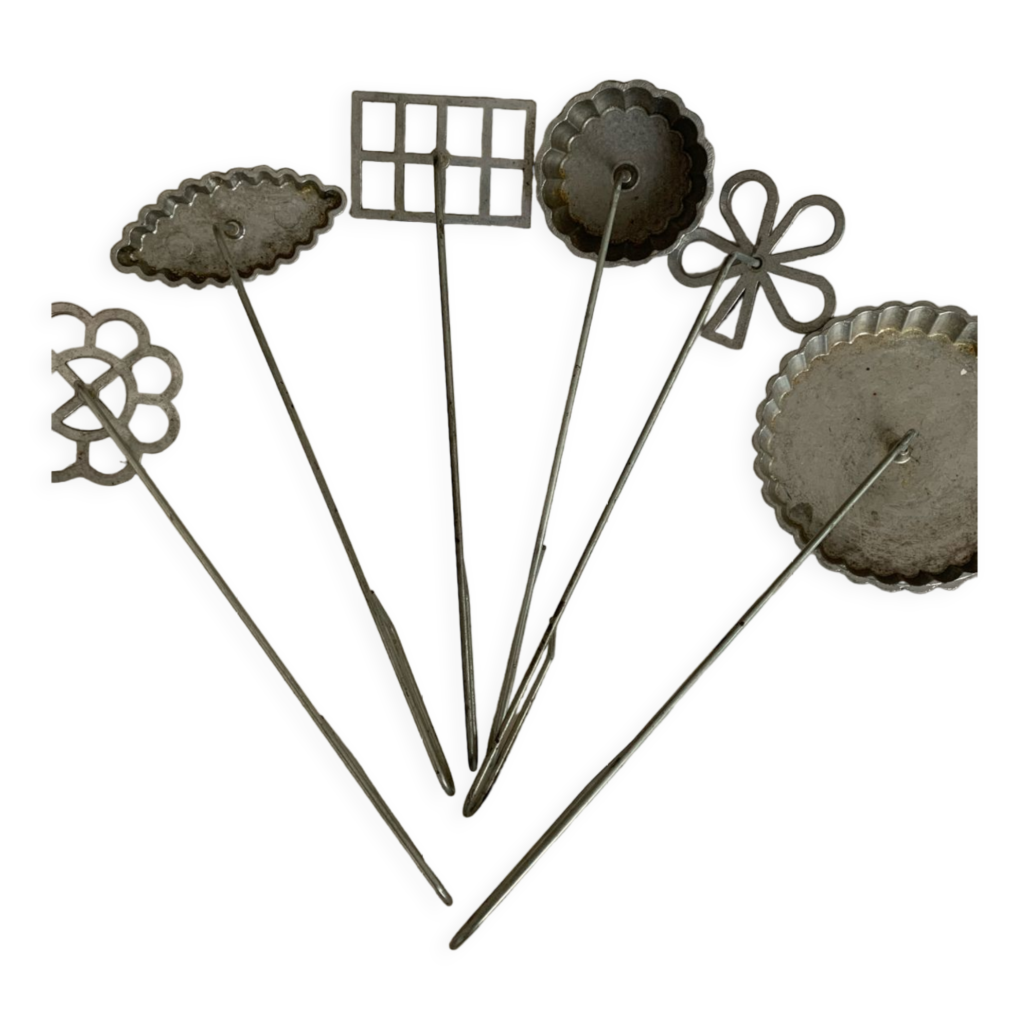 Lot of iron molded with various forms