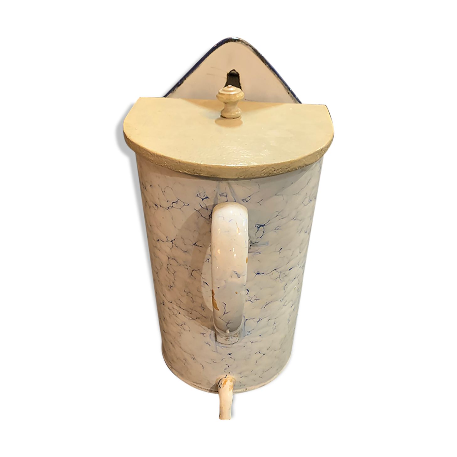 Enamelled water tank