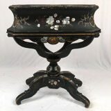 Blackened wooden planter decorated with flowers in medallions and mother-of-pearl burgauty, Napoleon III