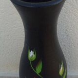 Very large black vase decorated with flowers, height 61.50 cm.