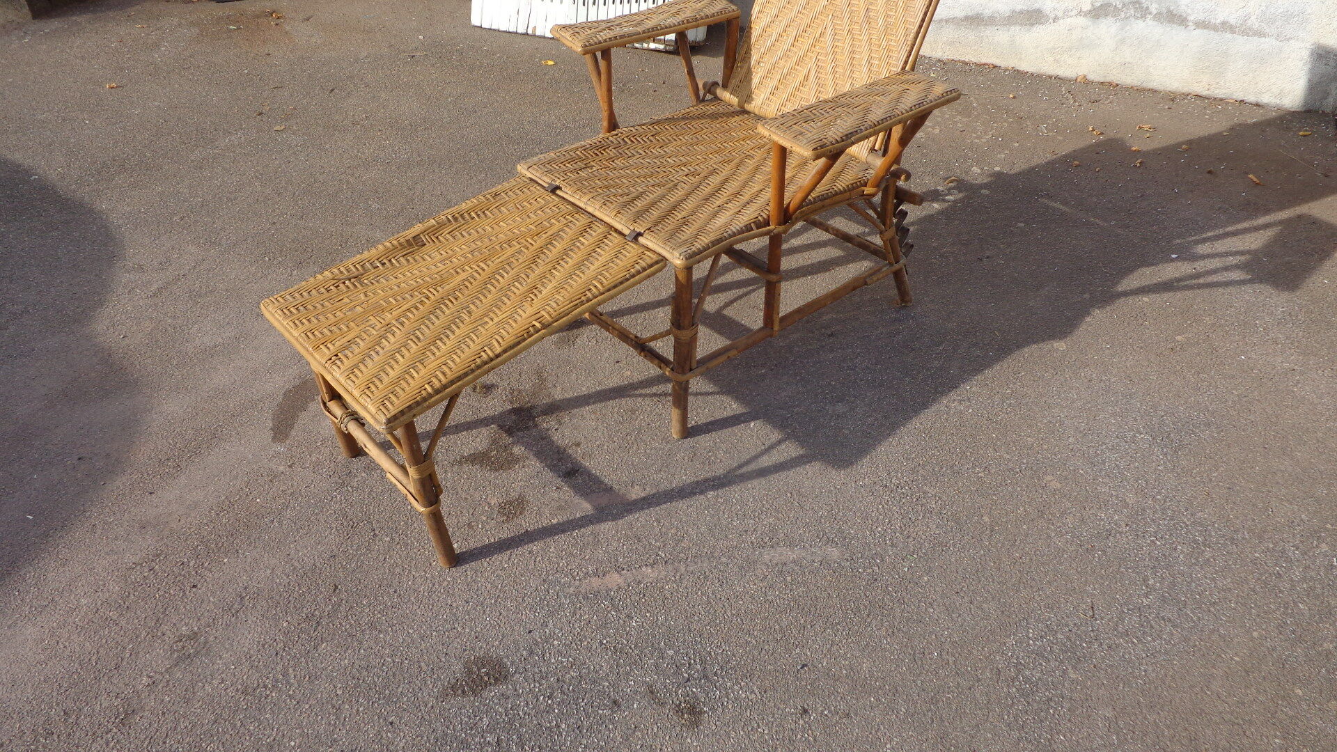 Chaise longue en rotin