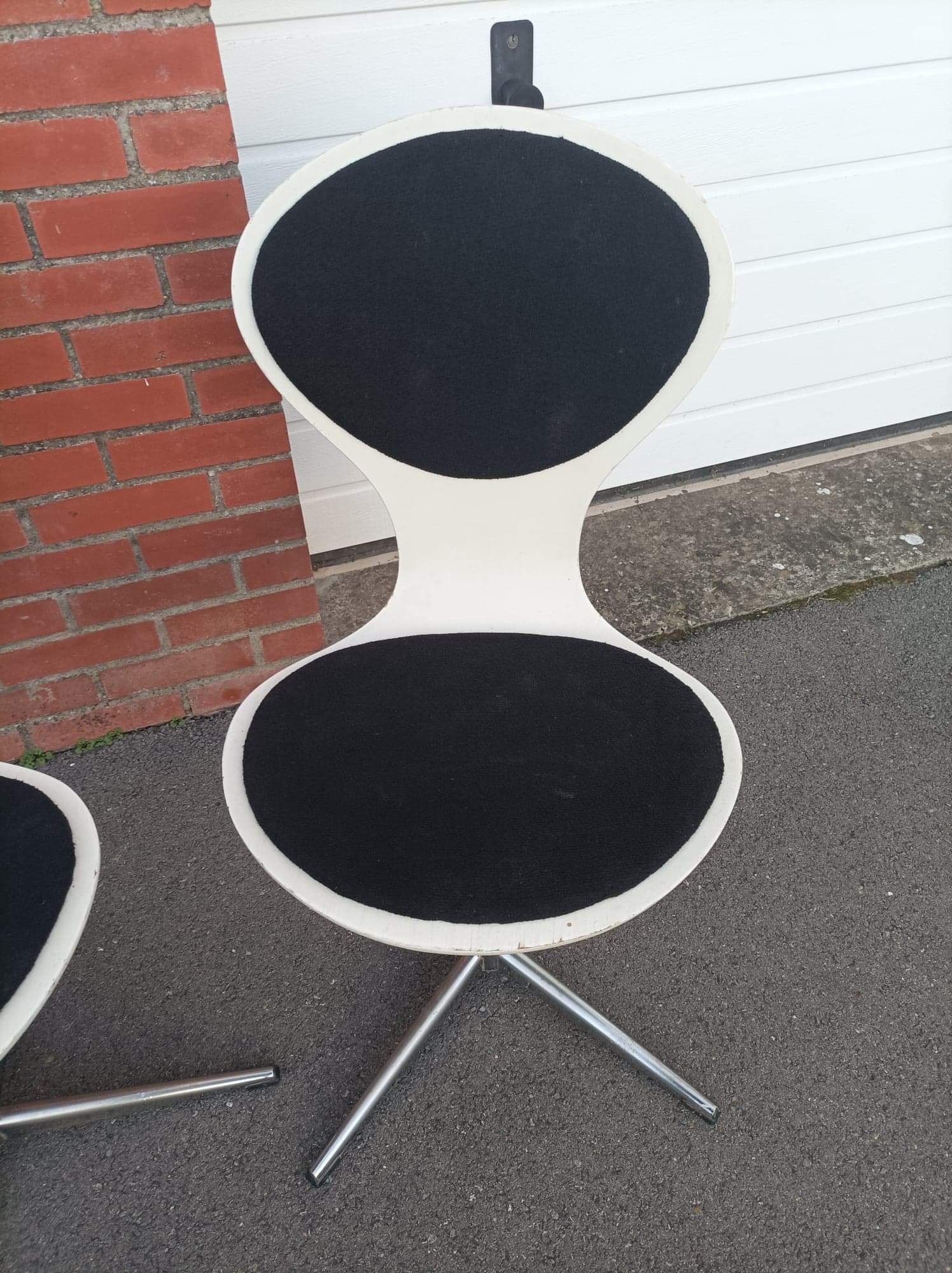 Vintage plywood swivel chairs by Elmar Flötotto - 1960