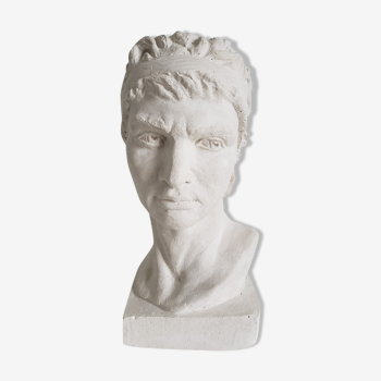 Bust of a man "the gladiator"