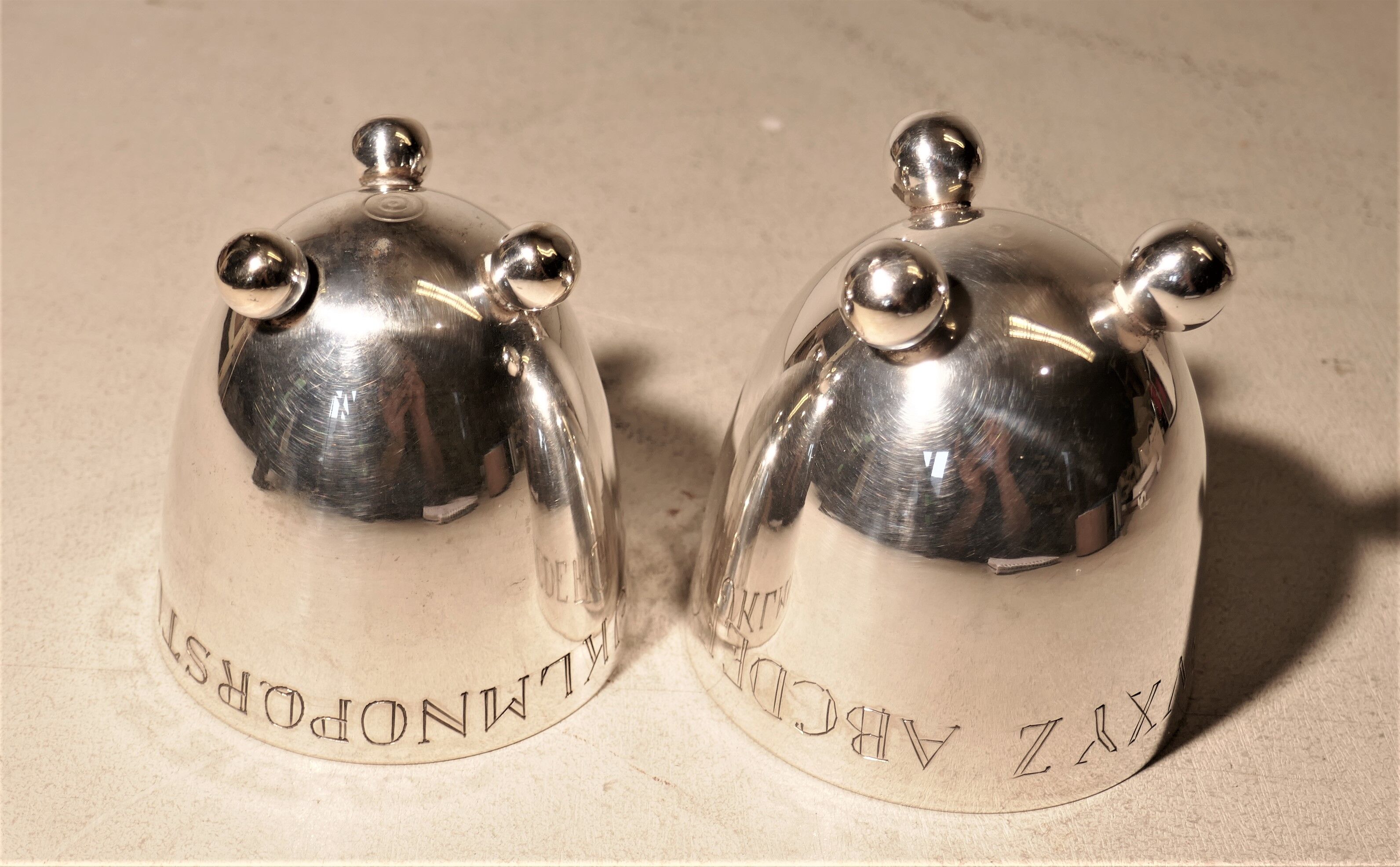 Vintage vase duo made of silver metal