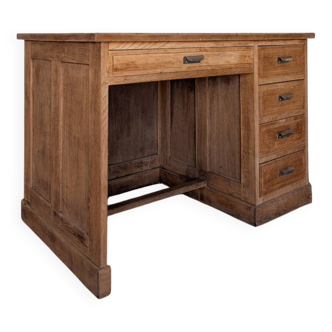 Children's desk
