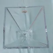 Crystal vase design