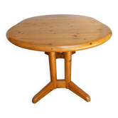 Round pine table, Denmark, 1980s