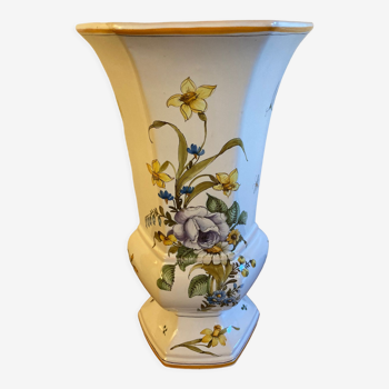 Vase in polychrome earthenware of Moustiers