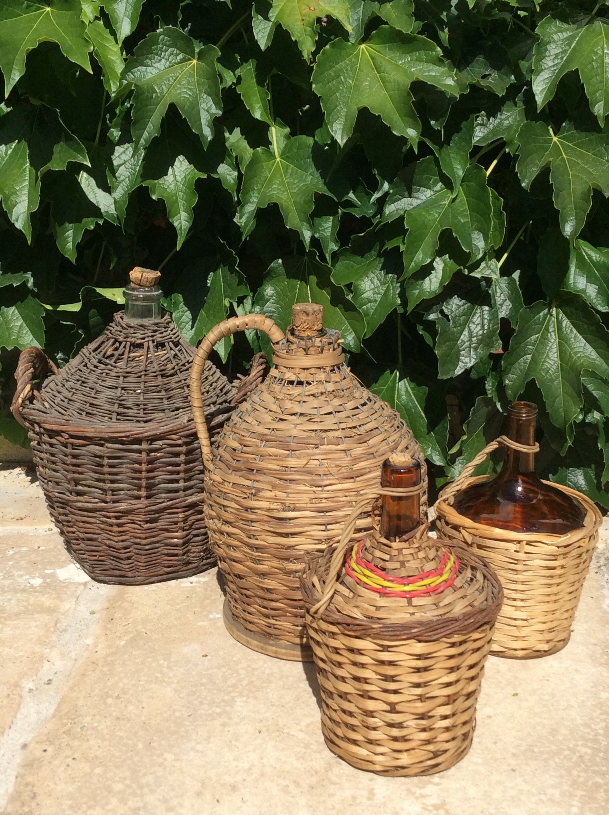 Demijohn dressed braided wicker 2 l