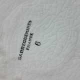 Sarreguemines soup tureen and lid