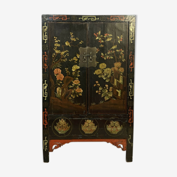 Armoire en bois laqué à décors d'oiseaux branchés Chine XIXeme
