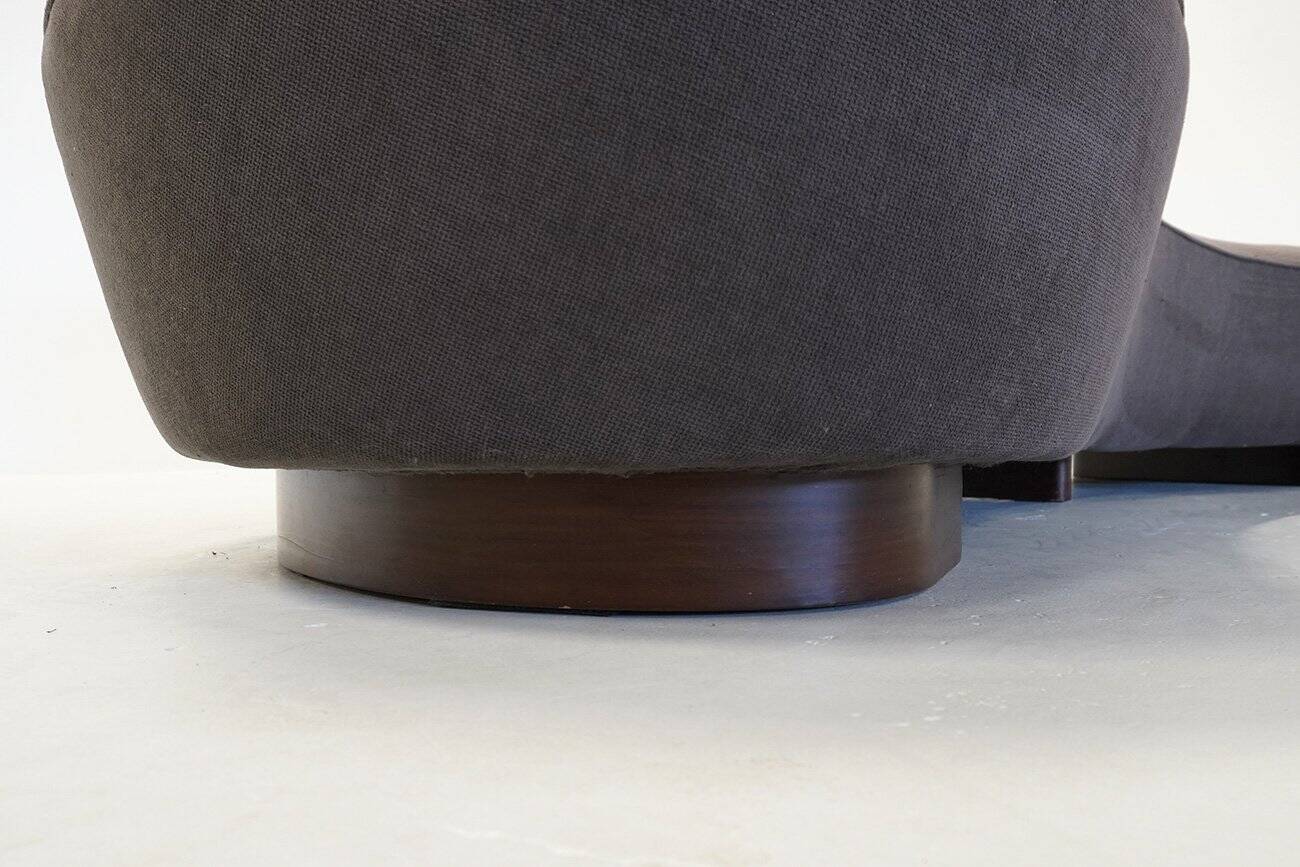 New York Collection Serpentine Sofa by Vladimir Kagan, 1990s