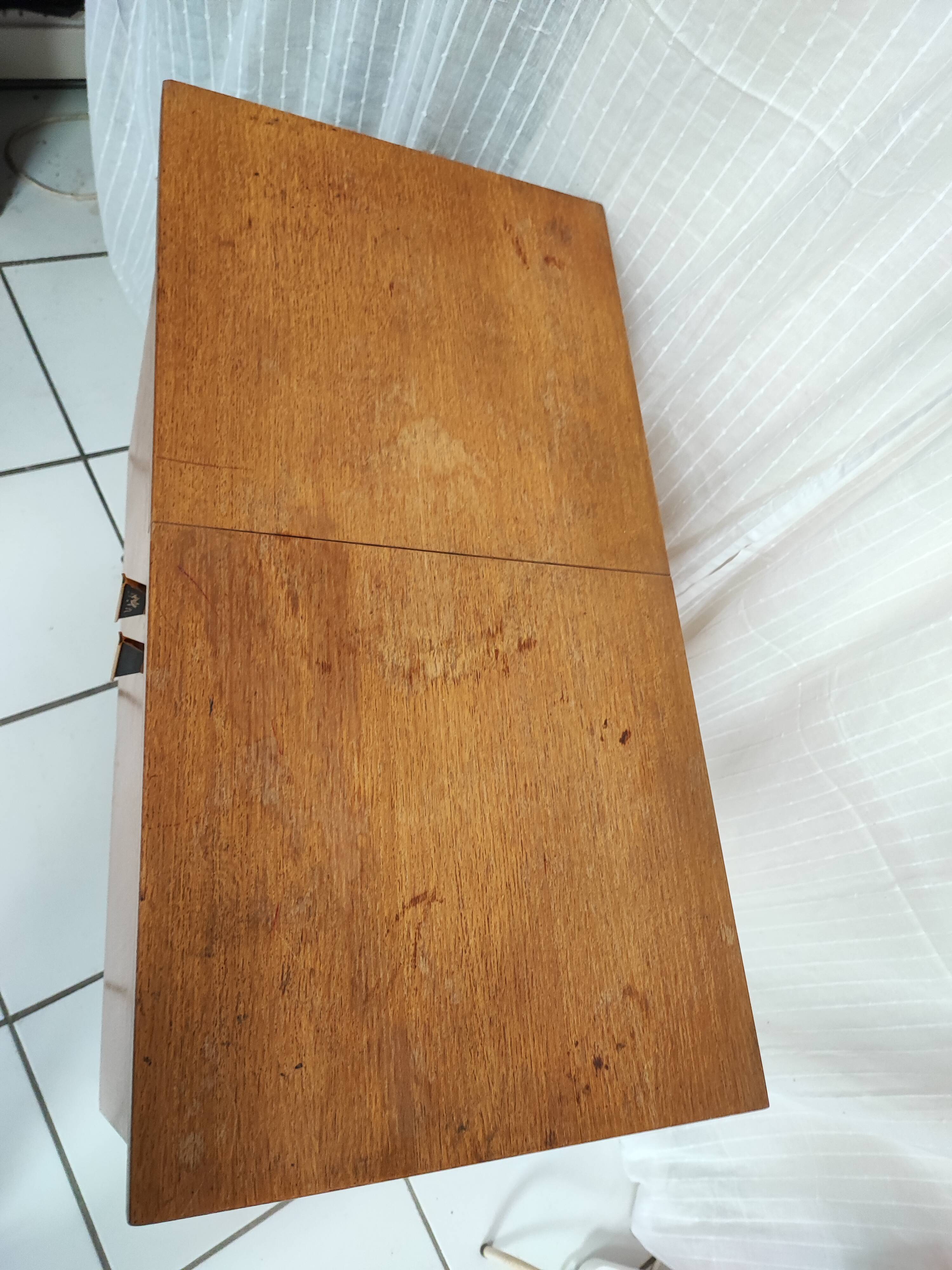 Chest of drawers furniture