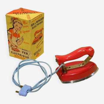 Old Rénolux electric iron toy with its box (110 volts)