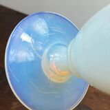 Vase en opaline