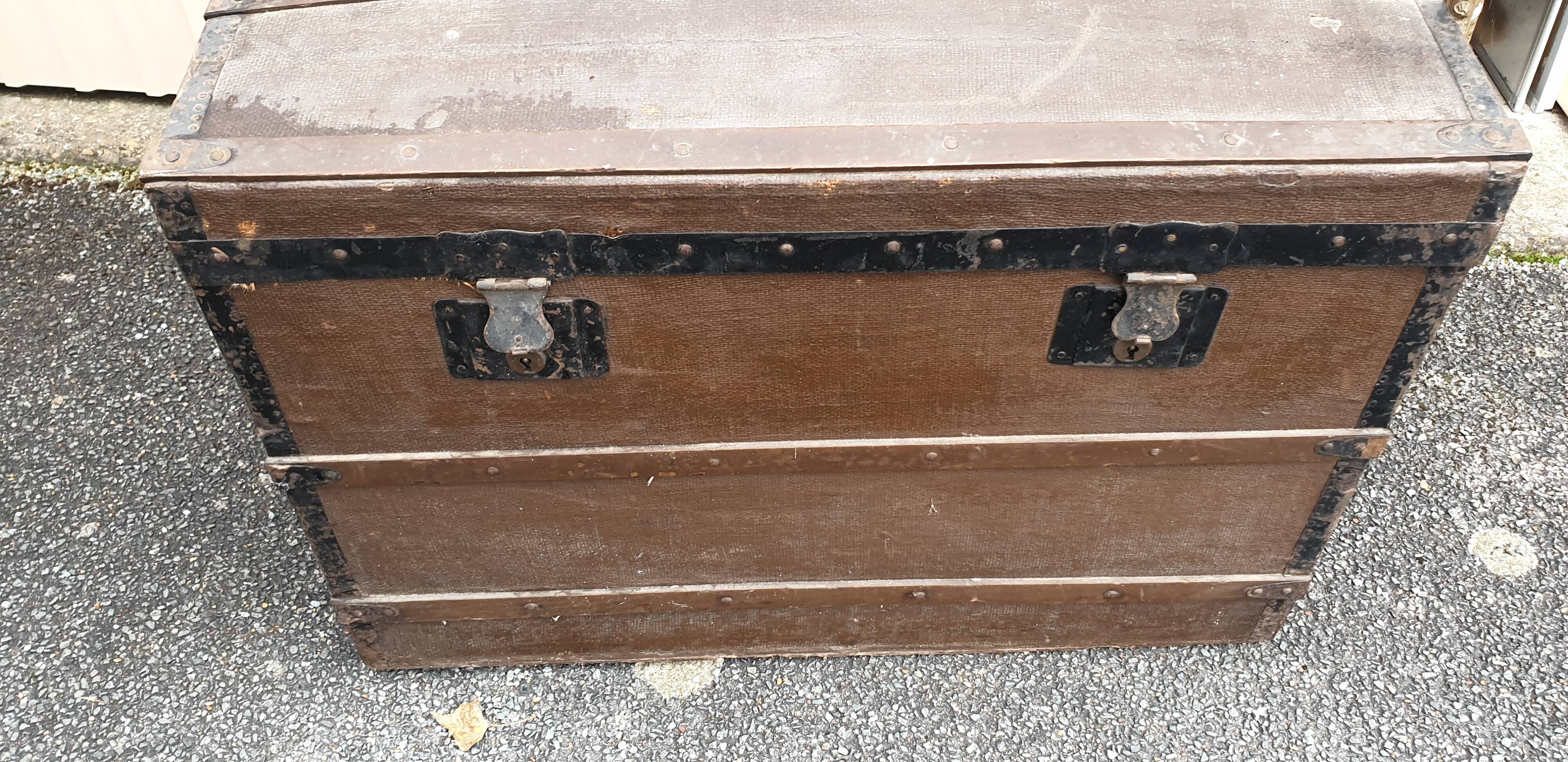 Curved trunk late 19th century