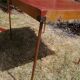 Table, valise en bois de pique nique et ses fauteuils