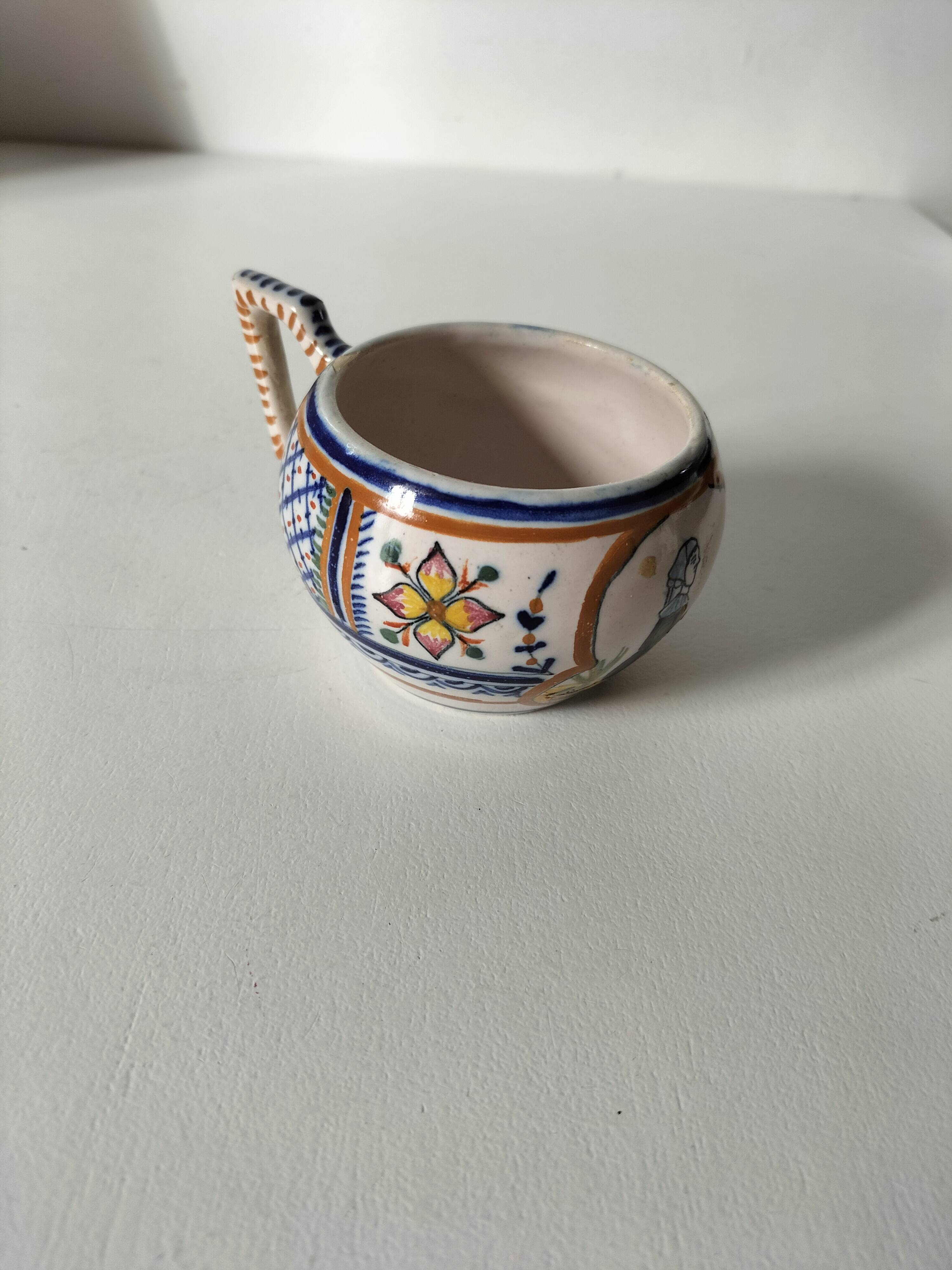 Tasse Henriot Quimper années 30-50
