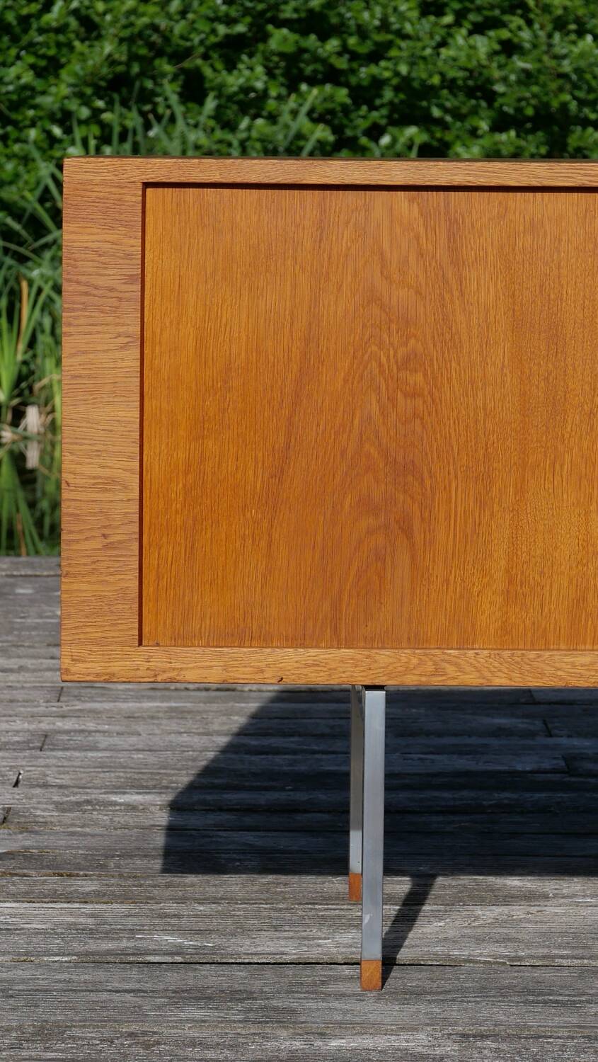 RY25 oak sideboard by Hans J. Wegner, produced by RY Mobler, 1960