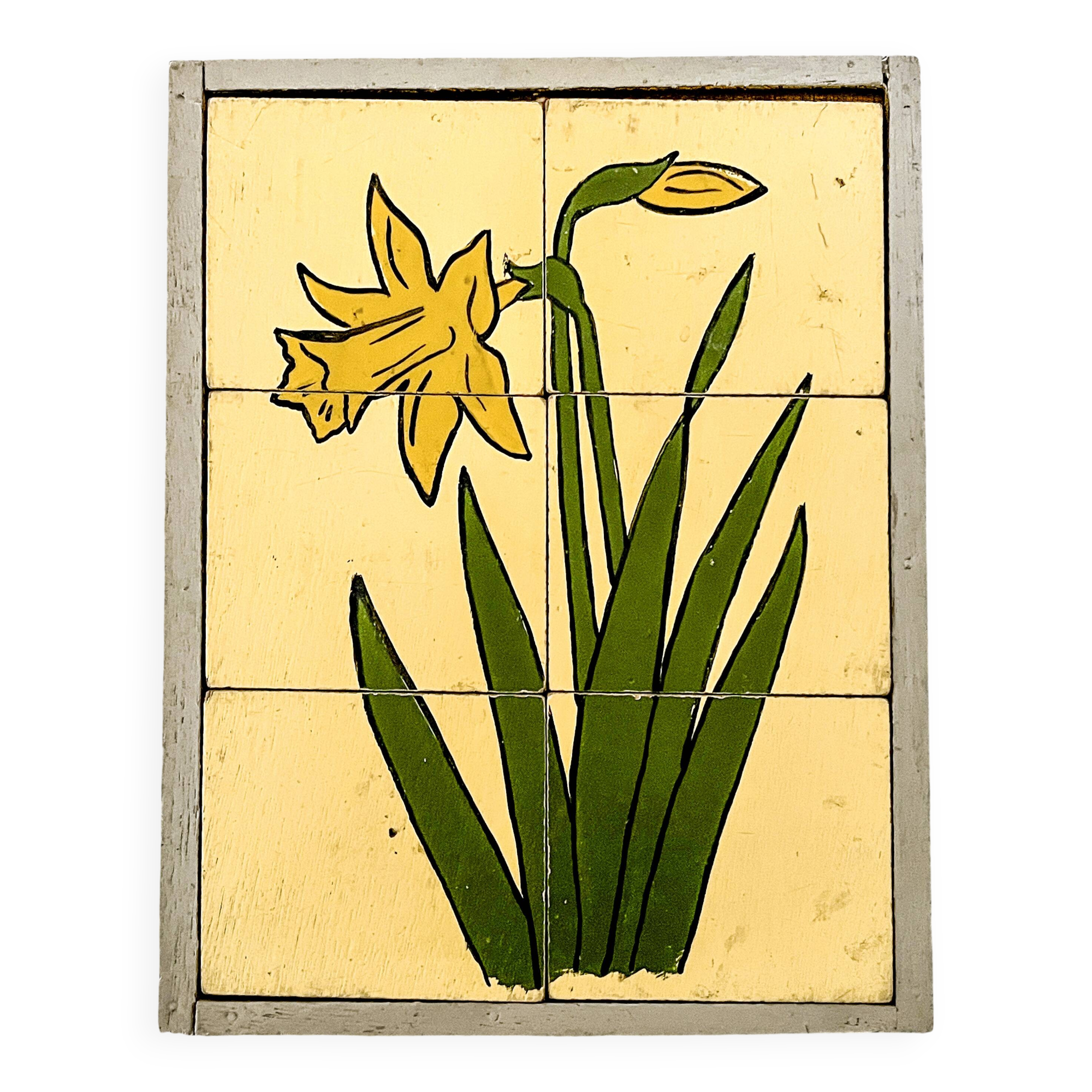 Wooden puzzle frame from the 1930s/40s depicting a daffodil.