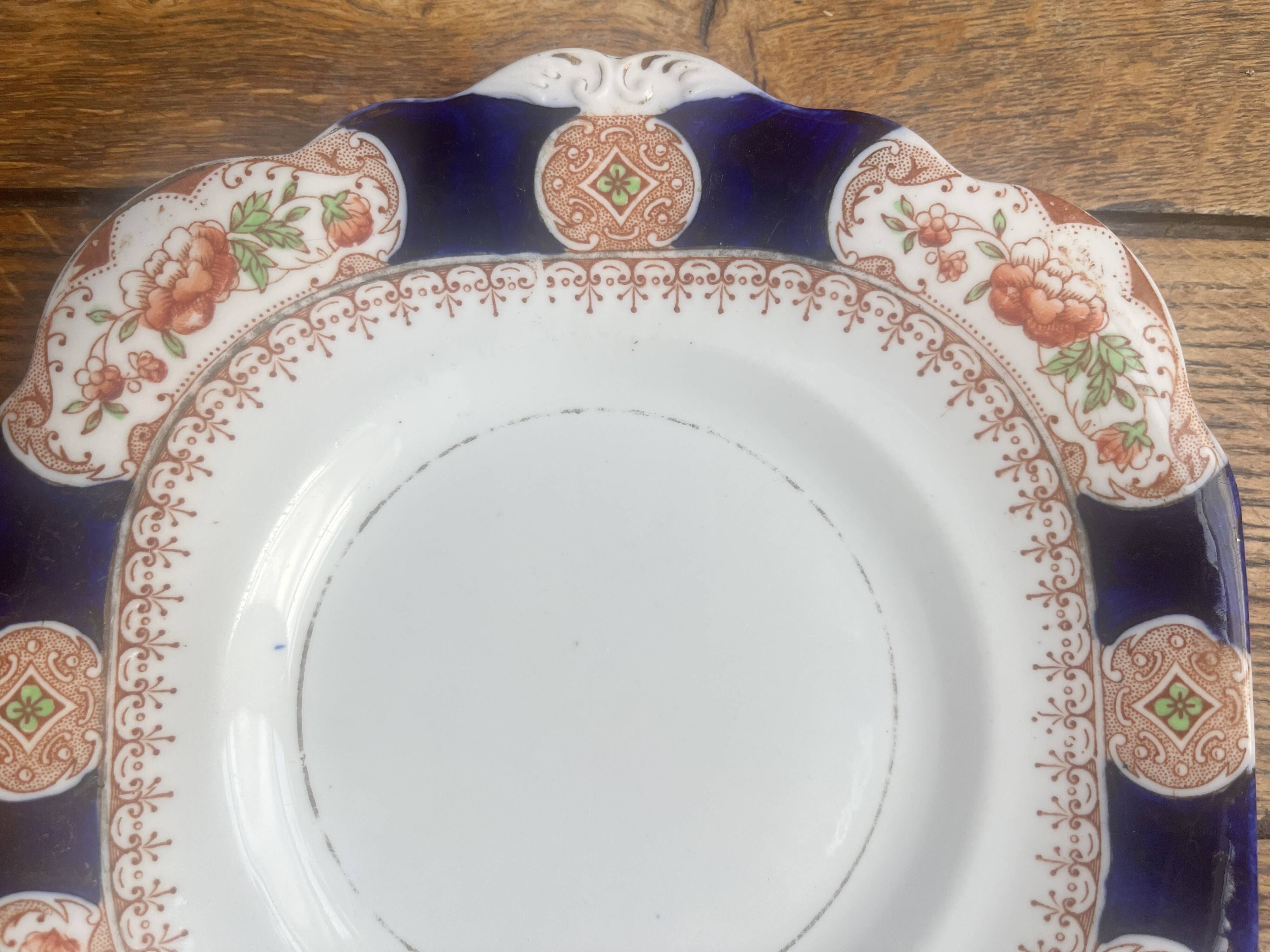 2 antique English plates Manufacture Osborne model Ilkley