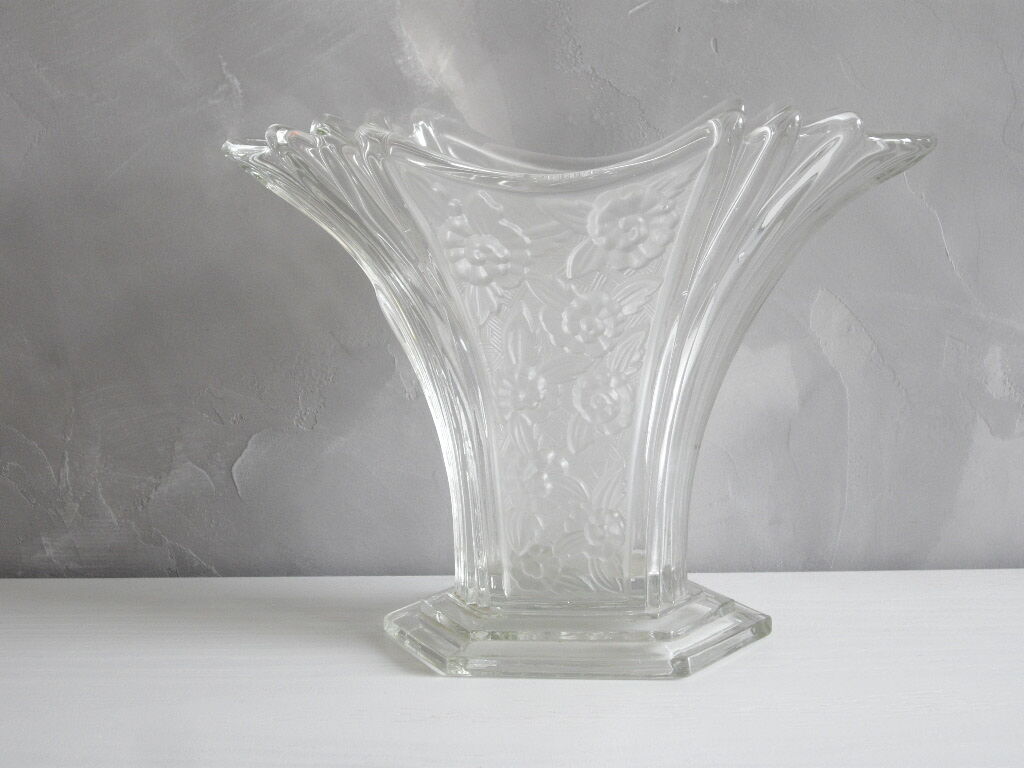 Art deco vase period moulded glass pressed to stylized flower decor
