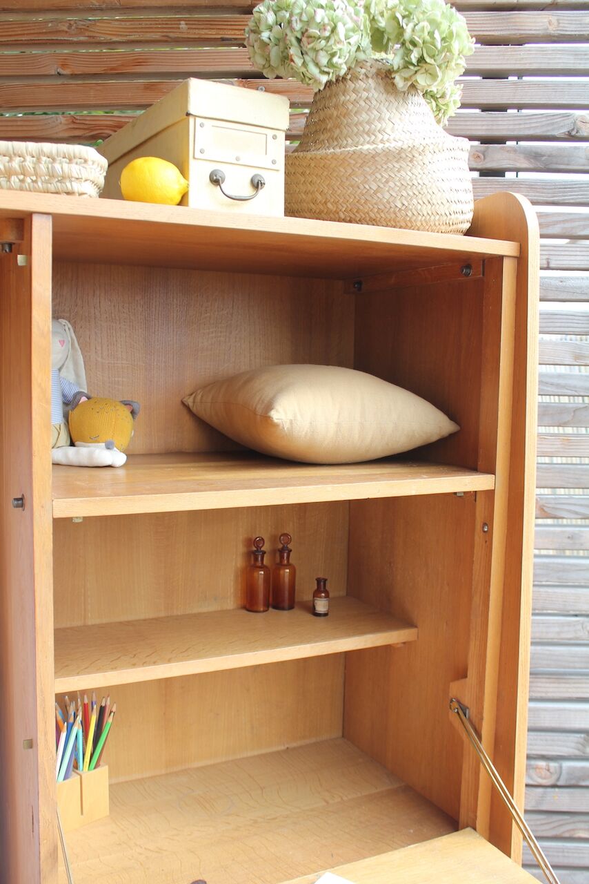 Vintage wardrobe compass feet