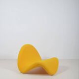 Yellow F577 Tongue designed by Pierre Paulin for Artifort