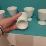 6 white mugs