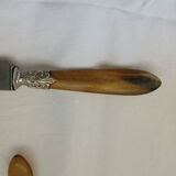 10 antique horn and steel knives