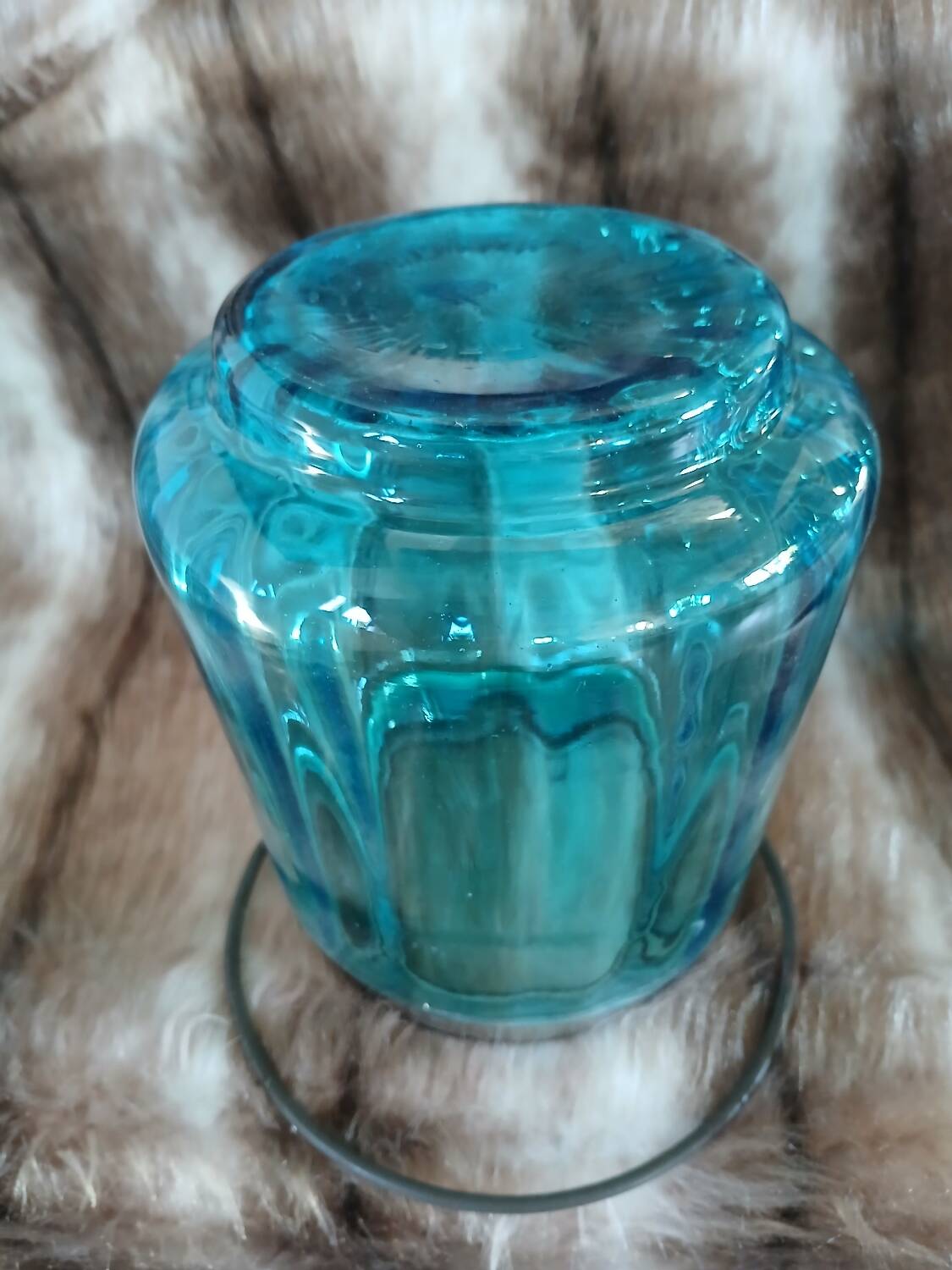 Bonbonnière en verre bleu